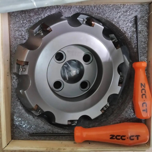 Фреза ZCC-CT FMD03-160-C40-LN20-08 торцева насадна